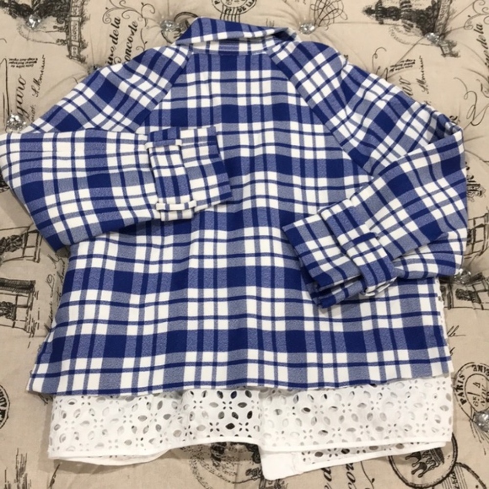 Lewit Eyelet Inset Check Jacket - Picture 6 of 10